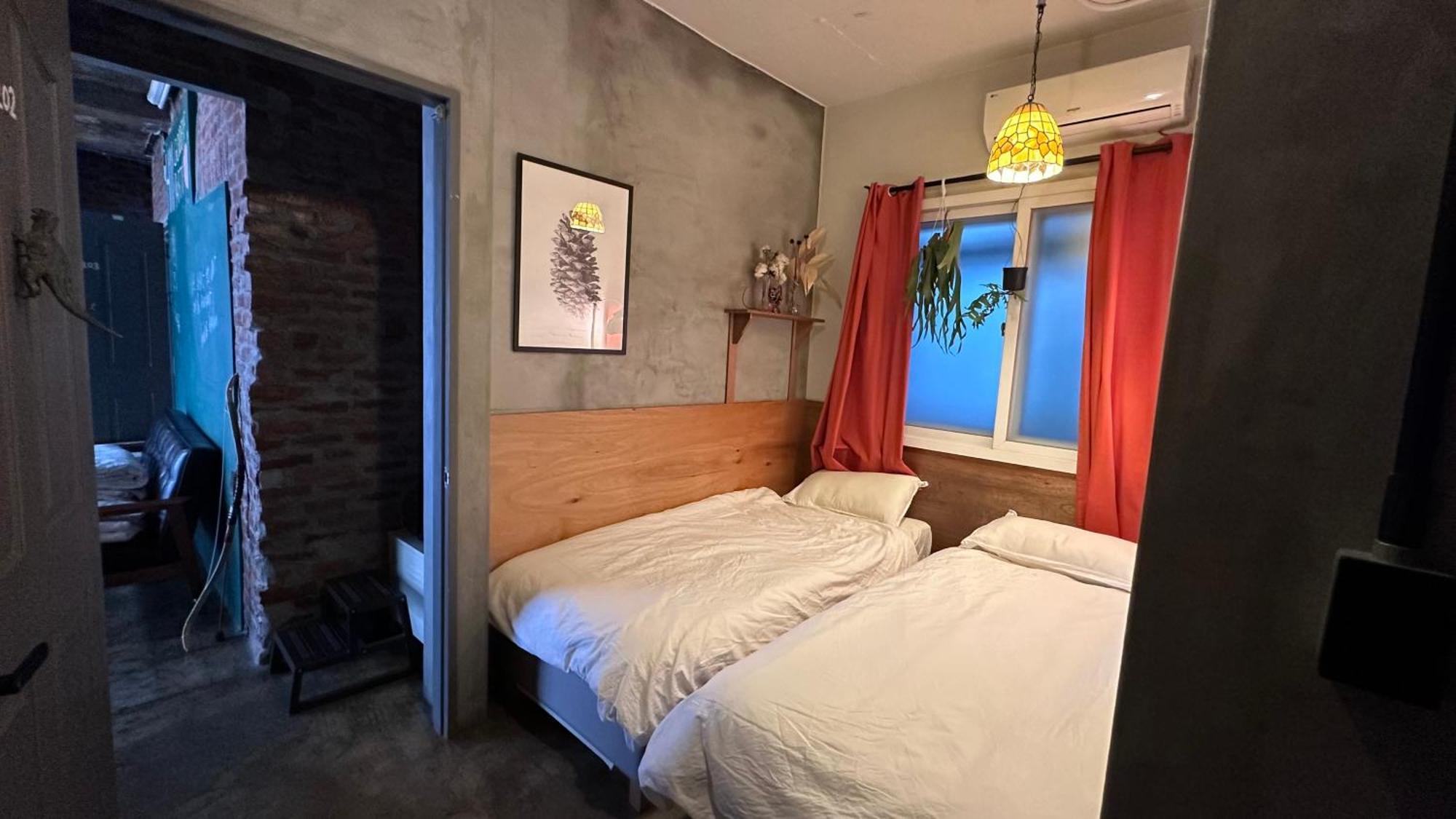 Hongdae Guesthouse Pajamaparty Seoul Exterior foto