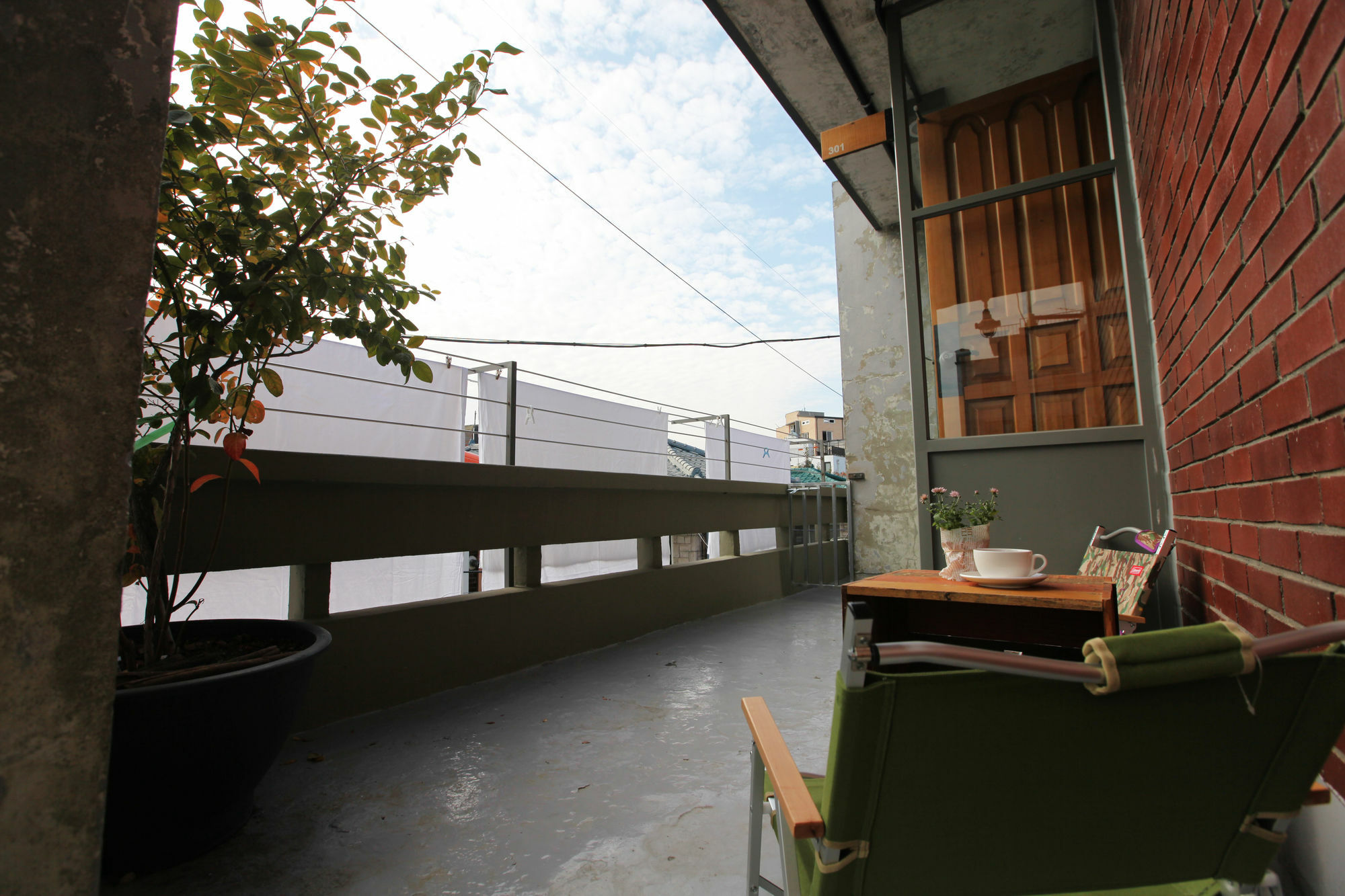 Hongdae Guesthouse Pajamaparty Seoul Exterior foto