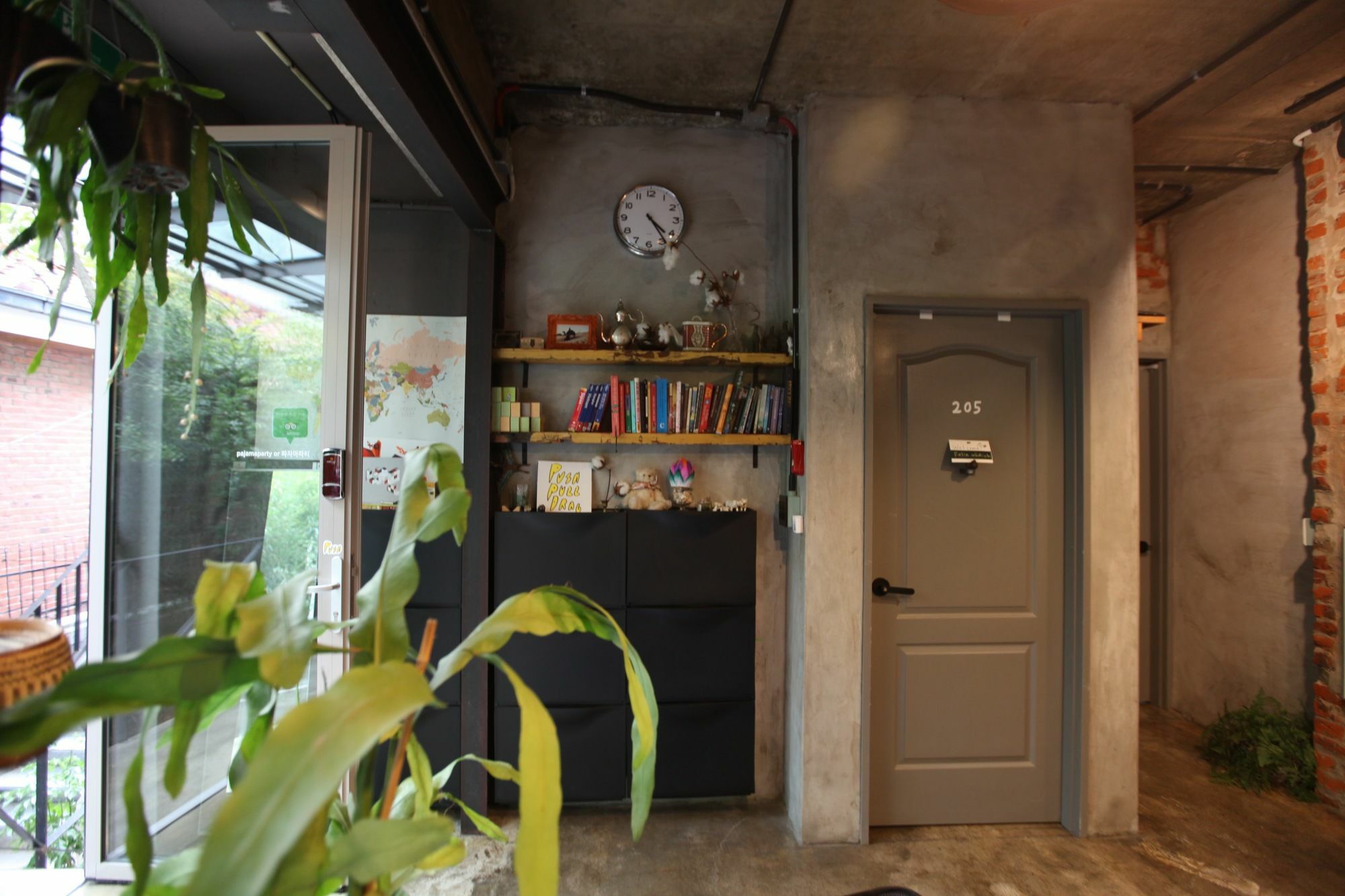 Hongdae Guesthouse Pajamaparty Seoul Exterior foto